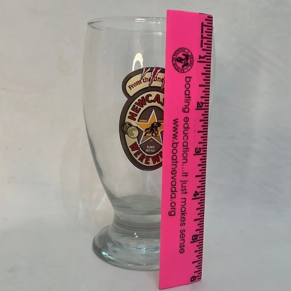 Newcastle Werewolf Beer Glass Blood Red Ale Drink Cool 14 Oz 6 In Tall 3 Round